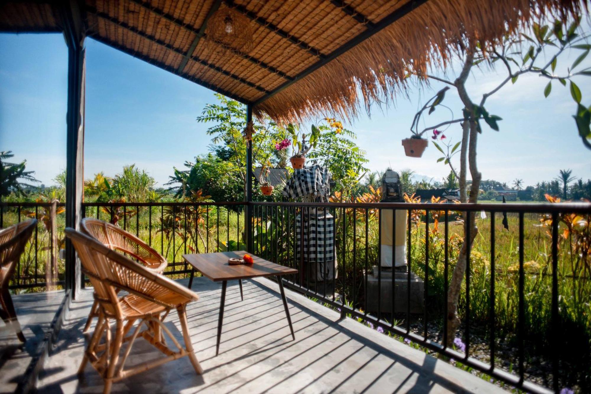 Nila Chandra Bungalows Ubud Exteriör bild