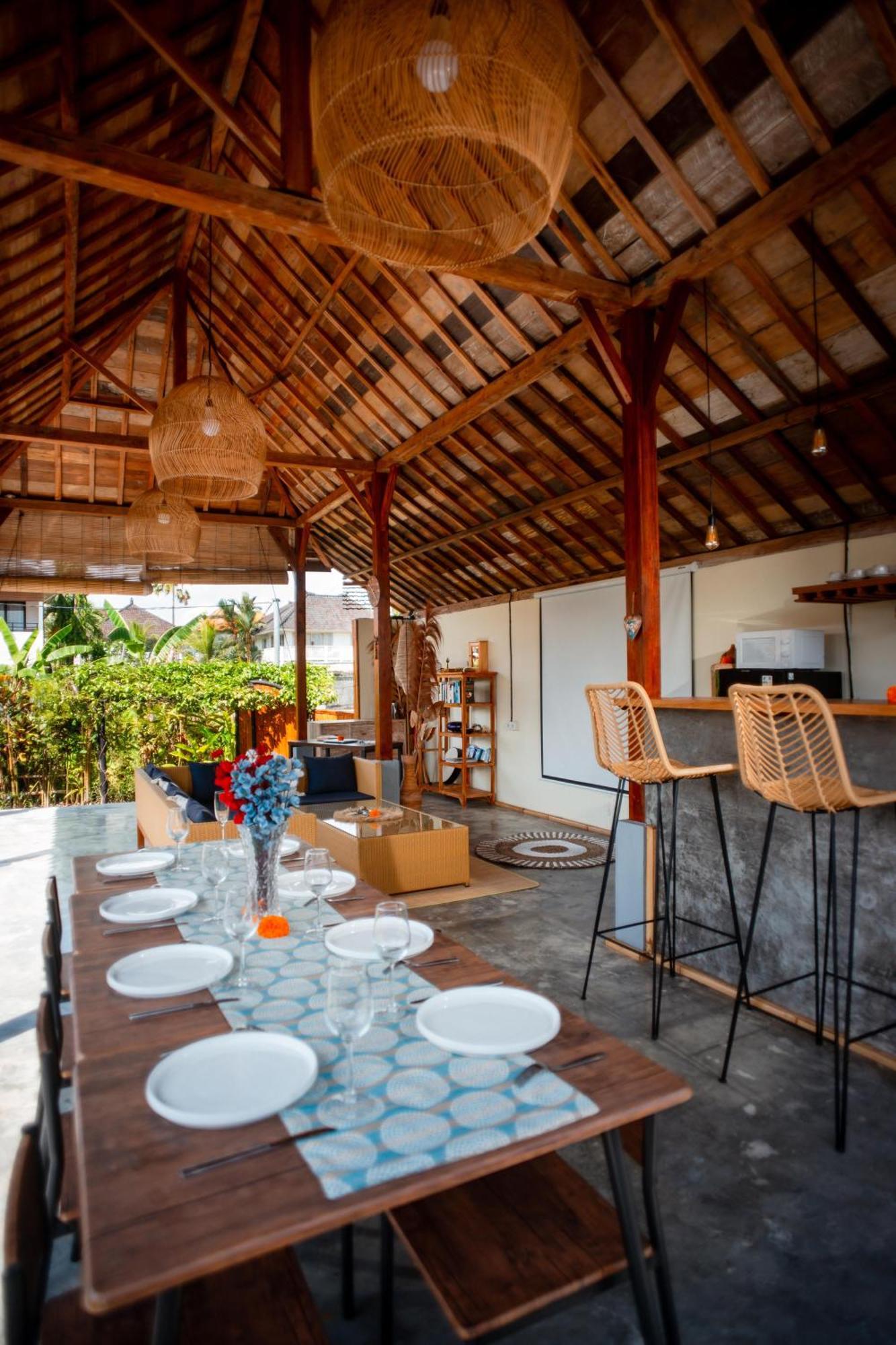 Nila Chandra Bungalows Ubud Exteriör bild
