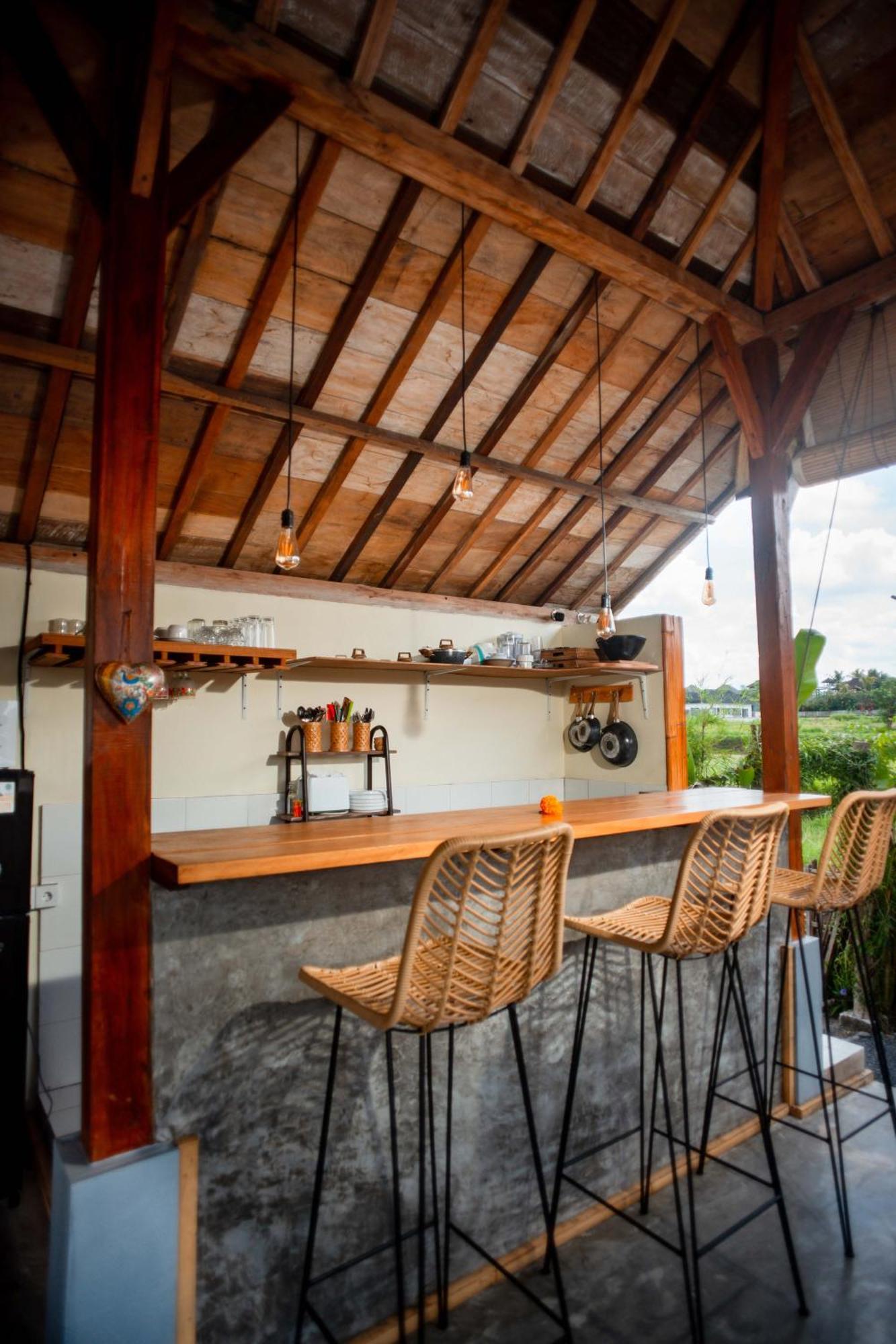 Nila Chandra Bungalows Ubud Exteriör bild